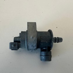 Hose valve vacuum Volvo S60 V70 31104896