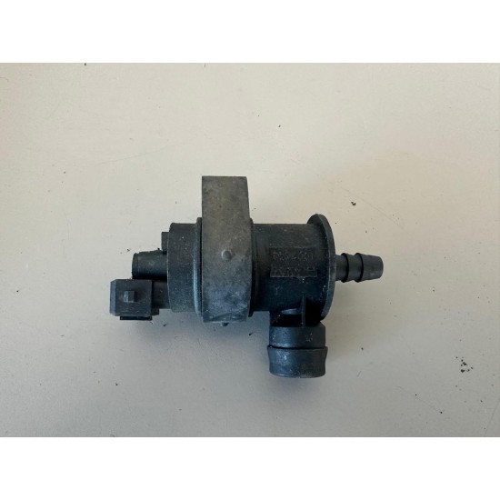 Hose valve vacuum Volvo S60 V70 31104896