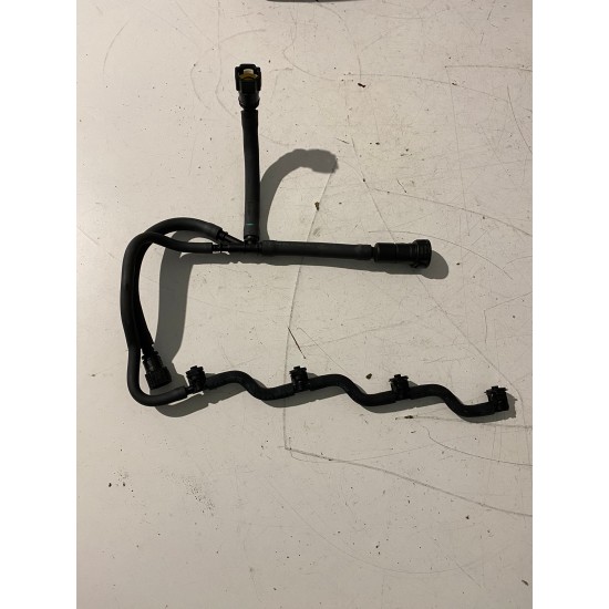 Fuel main line pipe VOLVO XC60 XC90 V40 S60 V60 2015-2018 31452373 31452374 Fuel main line pipe VOLVO XC60 XC90 V40 S60 V60 2015-2018 31452373 31452374