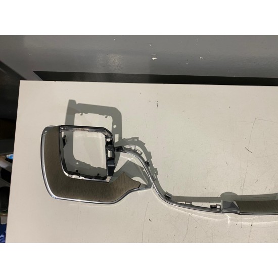 Dashboard panel ornament VOLVO XC60 2018 31442325 31417882 31442255 31442256 Dashboard panel ornament VOLVO XC60 2018 31442325 31417882 31442255 31442256