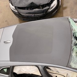 Trapa sticla panoramica VOLVO V40 2015 32285476