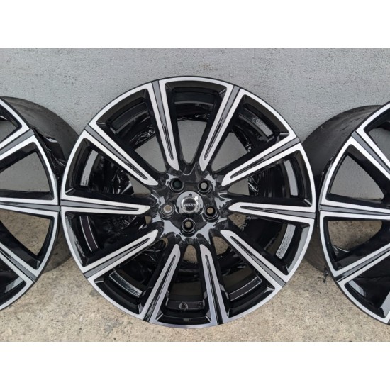 Jante Inscription Black Diamond Cut 20" Volvo XC90 XC60 XC70 XC40 - 31362277