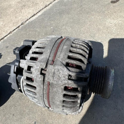 Alternator Volvo XC90 XC70 V70 S80 S60 30667787