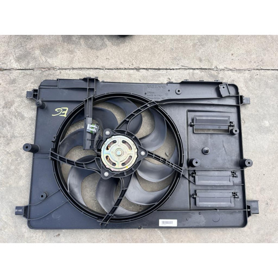 Ventilator electroventilator Volvo V40 XC70 31439882