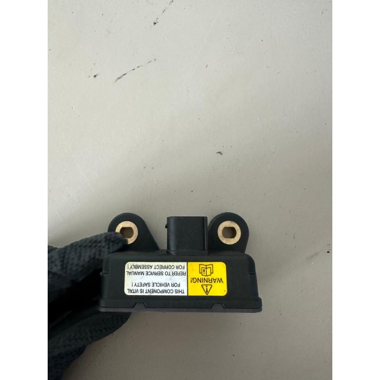 Senzor acceleratie laterala Volvo V50 10170106483