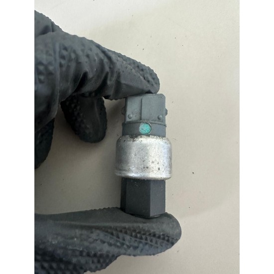 Sensor AC Volvo V50 S40 30730516