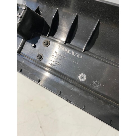 Sill moulding left rear VOLVO XC60 2018+ 31448016