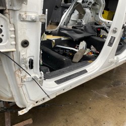 Sill left lower VOLVO XC40 2018 32310038