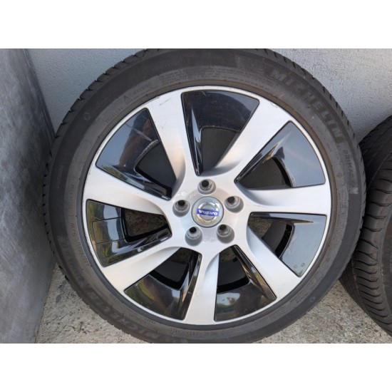 Volvo OEM Wheels THIA rims 17" S60 V60 CC S80 V70 XC60 XC70 V40 S40 V50 V90 31381813 Volvo OEM Wheels THIA rims 17" S60 V60 CC S80 V70 XC60 XC70 V40 S40 V50 V90 31381813