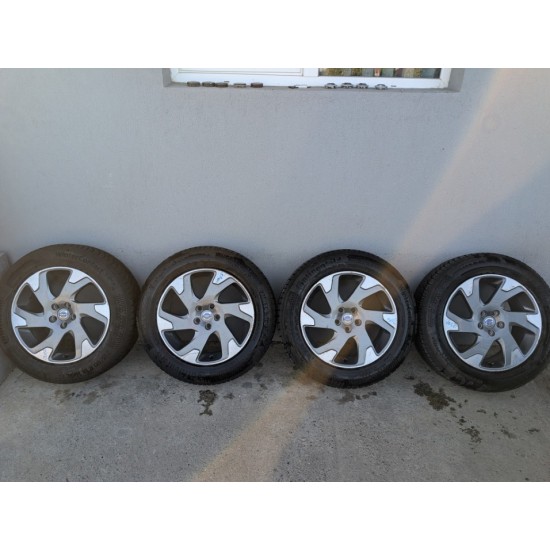Volvo OEM Wheels ARGUS rims 18" XC70 XC60 XC40 winter tires 235/60 R18 Continental 31347108 Volvo OEM Wheels ARGUS rims 18" XC70 XC60 XC40 winter tires 235/60 R18 Continental 31347108