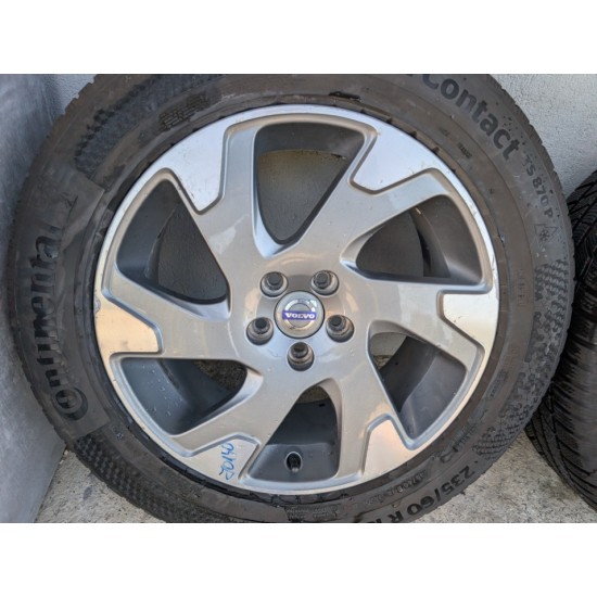 Volvo OEM Wheels ARGUS rims 18" XC70 XC60 XC40 winter tires 235/60 R18 Continental 31347108 Volvo OEM Wheels ARGUS rims 18" XC70 XC60 XC40 winter tires 235/60 R18 Continental 31347108