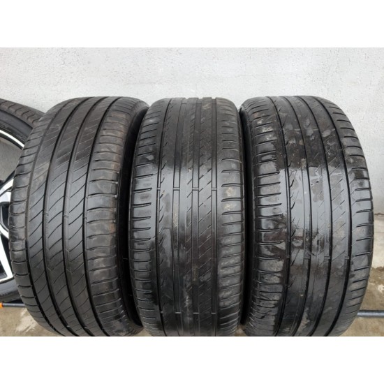 Volvo OEM Wheels 5 double spokes 18" S60 V60 S80 V70 S90 V90 XC40 XC60 31471482 Volvo OEM Wheels 5 double spokes 18" S60 V60 S80 V70 S90 V90 XC40 XC60 31471482