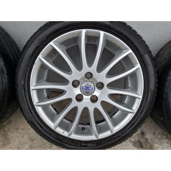 Volvo OEM Wheels SPARTACUS rims 17" V40 S40 V50 S60 V60 S80 V70 C30 C70 XC70 - 31317688 Volvo OEM Wheels SPARTACUS rims 17" V40 S40 V50 S60 V60 S80 V70 C30 C70 XC70 - 31317688