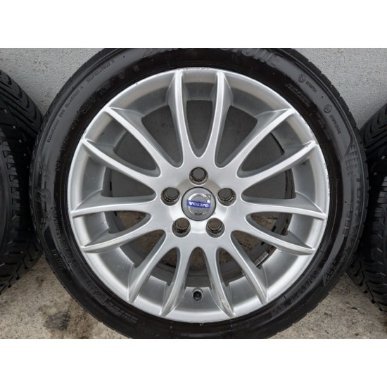 Volvo OEM Wheels SPARTACUS rims 17" V40 S40 V50 S60 V60 S80 V70 C30 C70 XC70 - 31317688 Volvo OEM Wheels SPARTACUS rims 17" V40 S40 V50 S60 V60 S80 V70 C30 C70 XC70 - 31317688