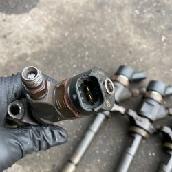 Engine Injector VOLVO S40 C30 2004-2012 0445110259 36002236