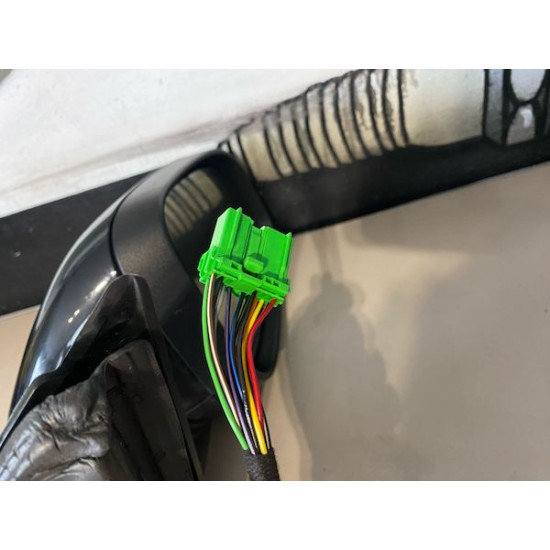 Right side mirror with electric retraction, electric light sensor 13 wires Volvo V60 2014+ HYBRID 31402588