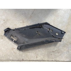 Ornament trager stanga Volvo XC90 2015-2020 31442733 