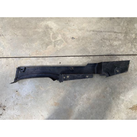 Ornament compartiment motor stanga Volvo XC90 2015-2020 31371763 Ornament compartiment motor stanga Volvo XC90 2015-2020 31371763