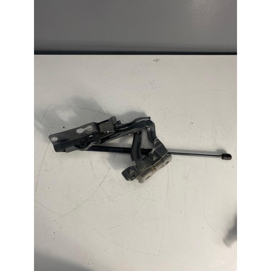 Balama capota dreapta Volvo S90 V90 2019 31479642 32219800 32318593