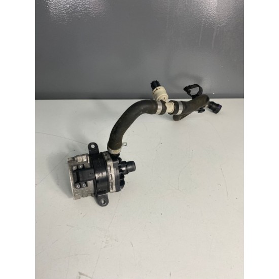 Water pump VOLVO S90 V90 31368284 31338399 31657903