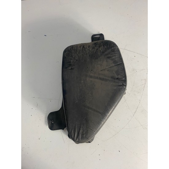 Burete isolatie dreapta VOLVO S90 V90 2017+ 31651921