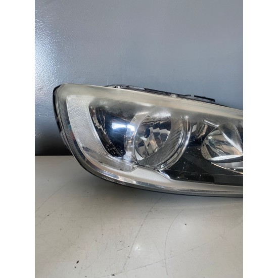 Front right headlight halogen RHD Volvo V60 S60 2014-2018 31420118