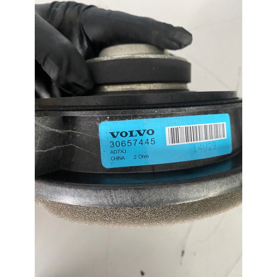 Boxa audio dreapta fata VOLVO S60 V60 XC60 S80 V40 V70 XC70 2011 30657445 Boxa audio dreapta fata VOLVO S60 V60 XC60 S80 V40 V70 XC70 2011 30657445