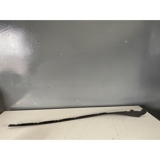 Trim moulding right VOLVO S60 V60 2011-2018 31416141