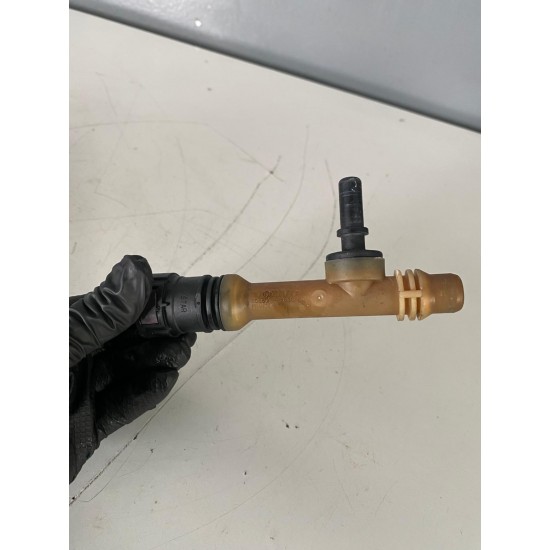 Water hose adaptor Volvo XC70 XC60 S60 V60 V70 S80 31338581