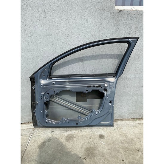 Front right door VOLVO S40 2012 31335444