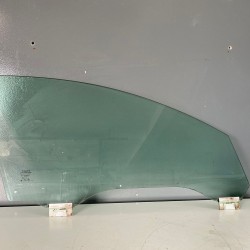 Front laminated glass right VOLVO S40 2012 30762242