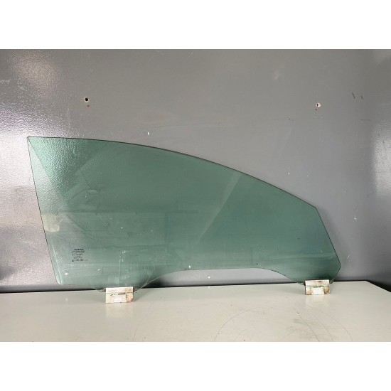 Front laminated glass right VOLVO S40 2012 30762242