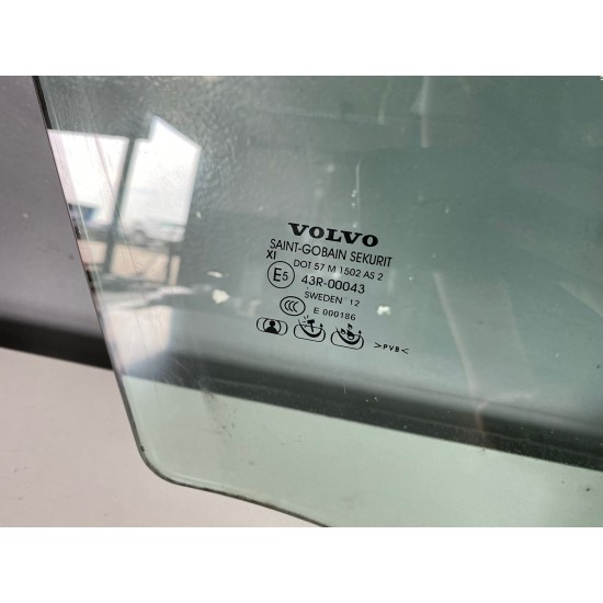 Front laminated glass right VOLVO S40 2012 30762242