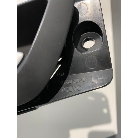 Maner interior deschidere usa stanga Volvo XC90 2003-2007 08626599 30761317 Maner interior deschidere usa stanga Volvo XC90 2003-2007 08626599 30761317