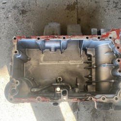 Baie de ulei 4 CILINDRI VOLVO S60 V60 XC60 XC70 V70 V40 2014+ 31401456