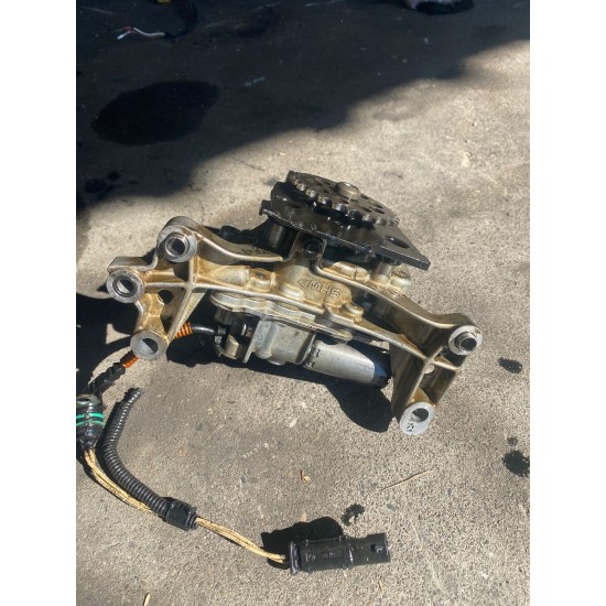 Pompa ulei 2.0 VOLVO S60 V60 V50 V40 XC60 XC70 S80 V40 31401488