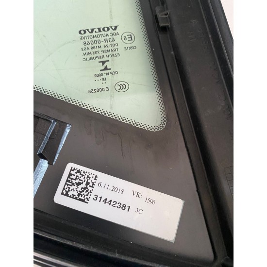 Rear door side window left VOLVO XC40 2018+ 31442381