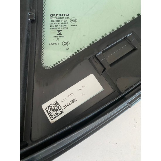 Rear door side window right VOLVO XC40 2018+ 31442382