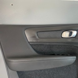 Front left door panel VOLVO XC40 2018+ 32274181