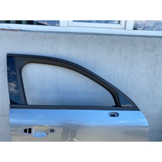 Front right door Volvo XC40 2019