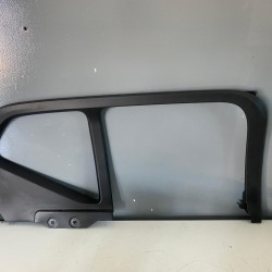 Left window trim molding rear VOLVO XC40 2017+ 31455063