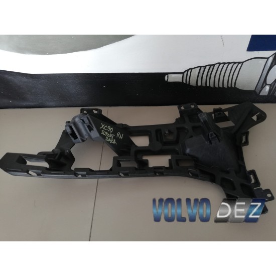 Right front bumper mounting bracket Volvo XC90 31353371