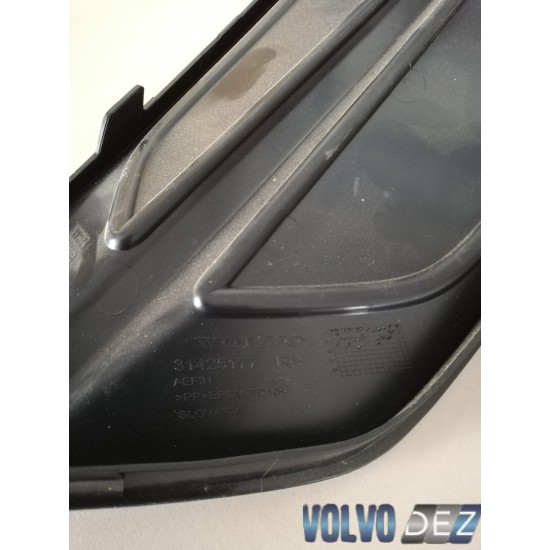 Right front bumper trim panel Volvo XC60 2018-2022 31425177