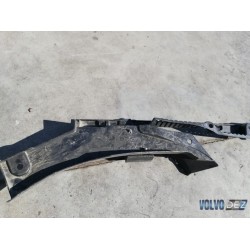 Left fender mounting bracket Volvo XC60 32216109
