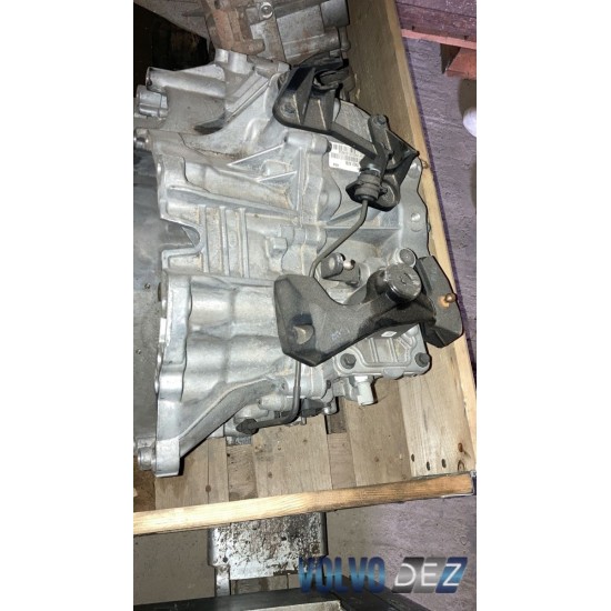 Gearbox manual VOLVO V40 1285258 / FU1R 7002 AEB