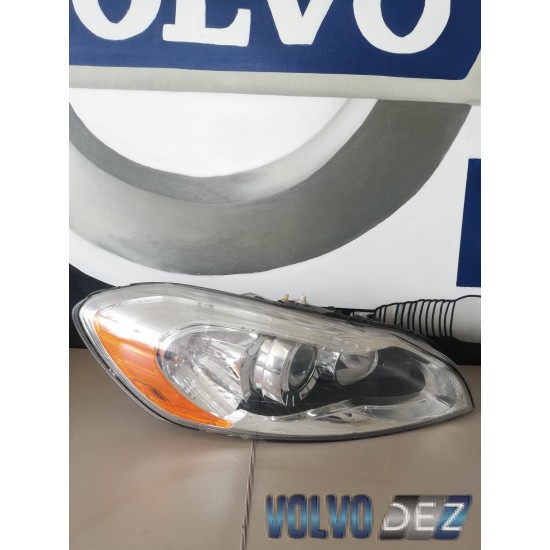 Right headlamp Volvo C70 2010-2013 USA 31299759