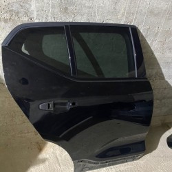 Rear right door window Volvo XC40