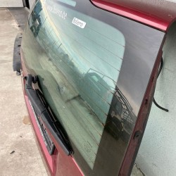 Rear window VOLVO V70 2007 8652566 9154794