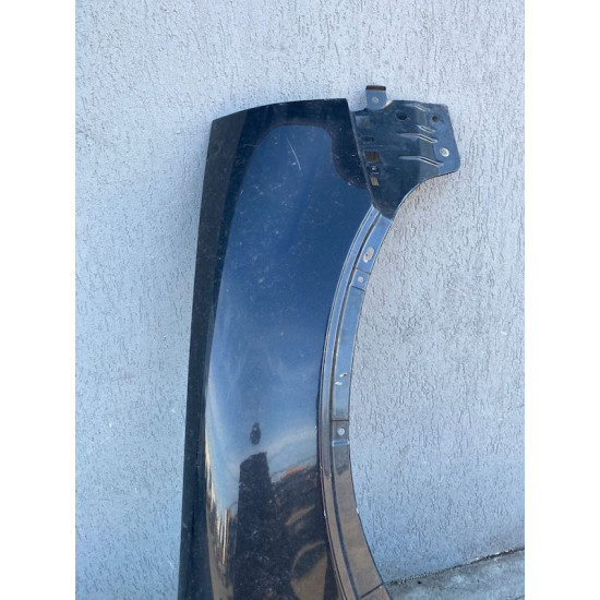 Front Right Fender Volvo XC90 2003-2014 30796495