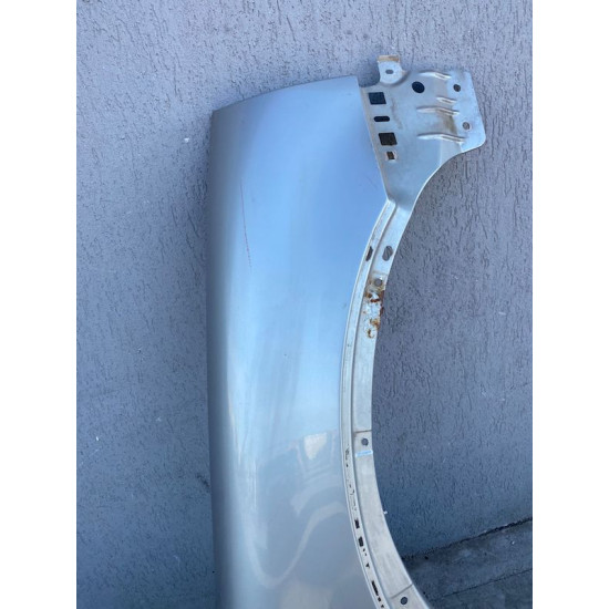 Front Right Fender Volvo XC90 2003-2014 30796495